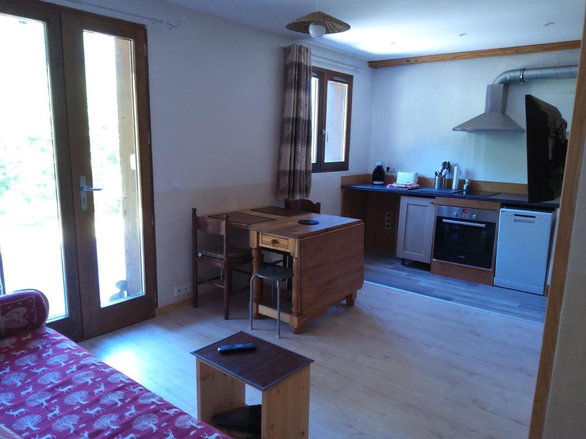 Votre Savoyard Avec Parking A La Telecabine Pour Skier Les 3 Vallees ! Apartment *