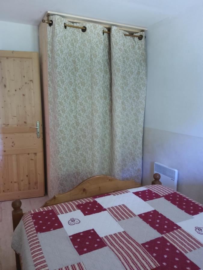 Apartment Votre Savoyard Avec Parking A La Telecabine Pour Skier Les 3 Vallees !