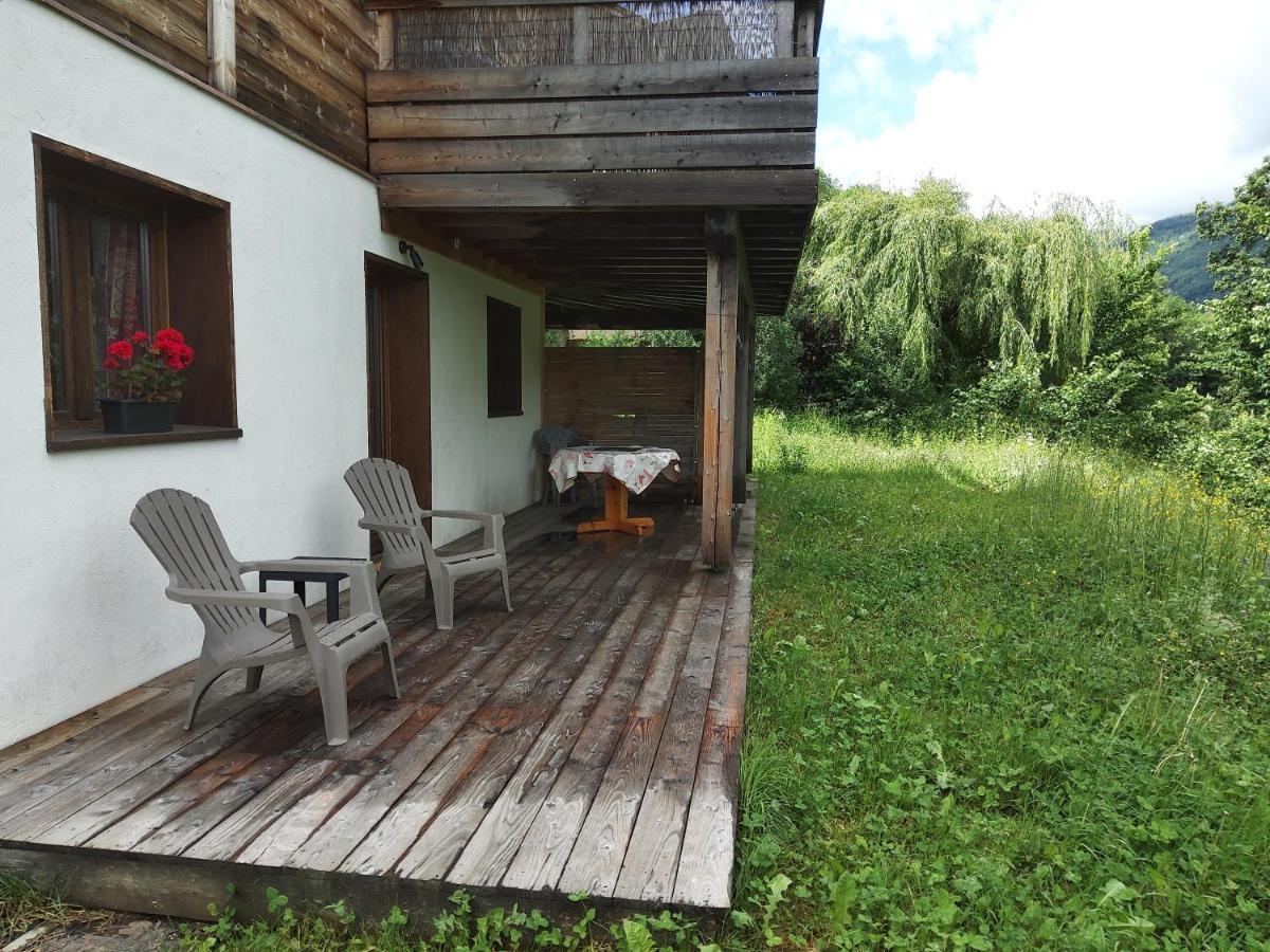 Apartment Votre Savoyard Avec Parking A La Telecabine Pour Skier Les 3 Vallees ! *